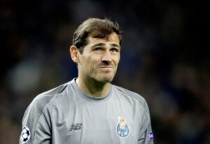 Iker Casillas: Casillas processa Porto após infarto em treino
