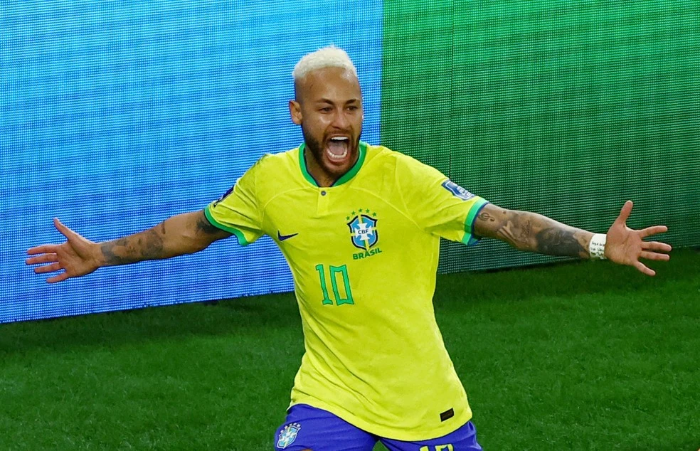 Neymar em Copas comemorando gol contra a Croácia