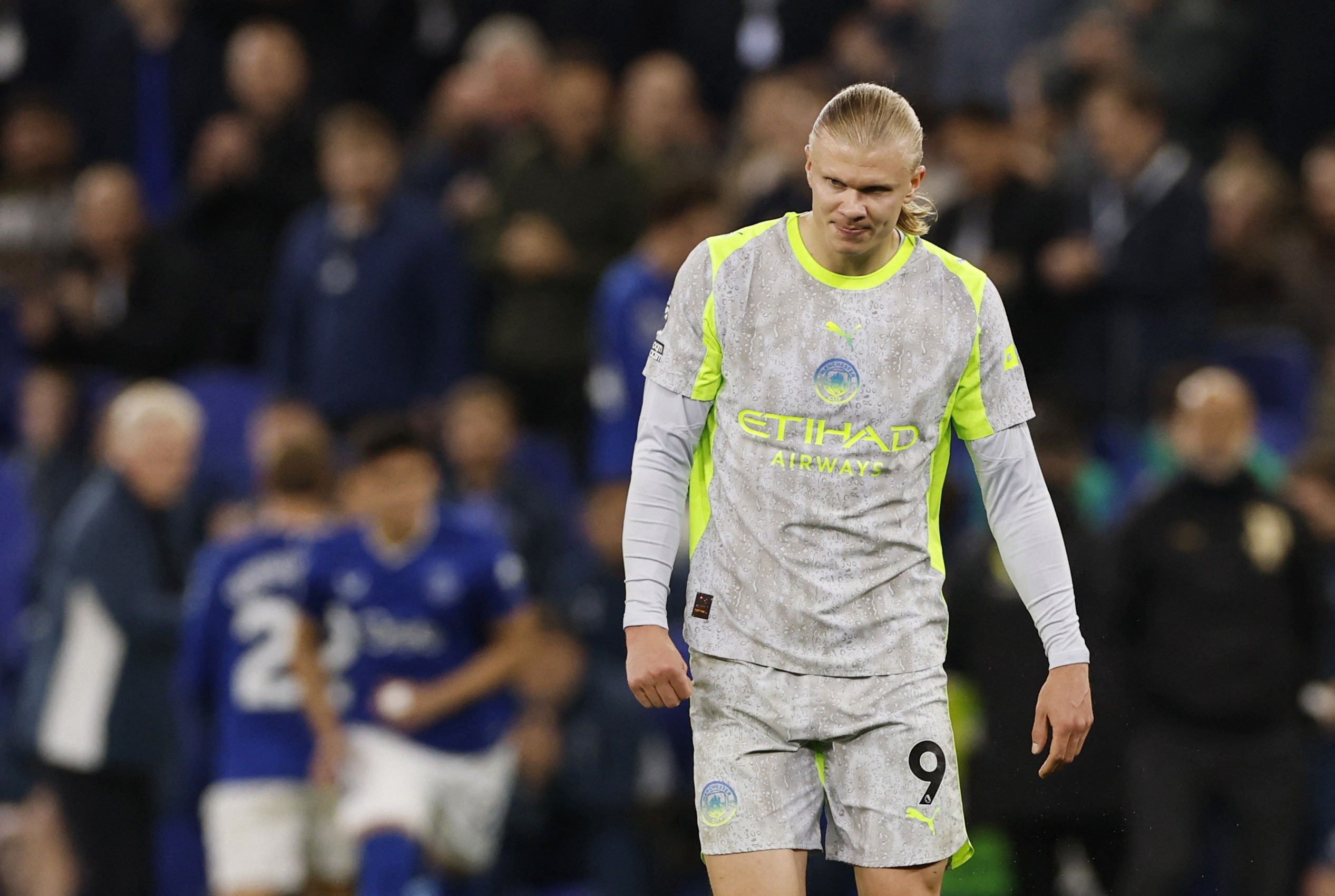Erling Haaland em ação pelo Manchester City em jogo da Premier League