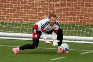 Manuel Neuer nas Copas em treino da Alemanha