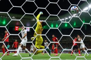Gol de lateral que reforça Cucabol vive com cabeçada de Krejčí