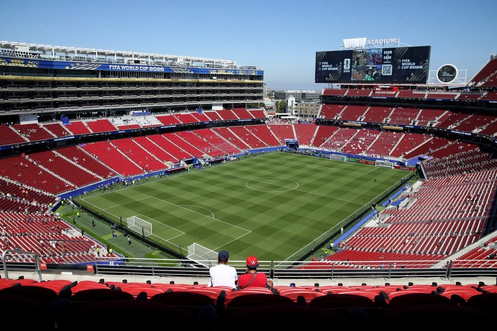 Áustria x Jordânia no Estádio Santa Clara