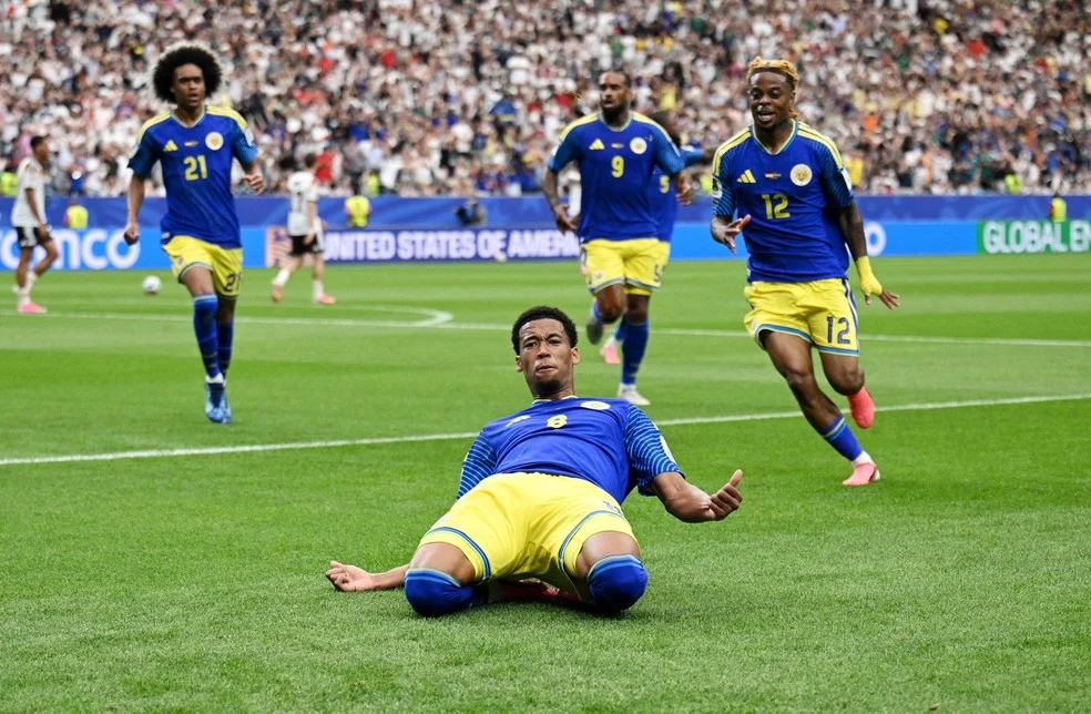 Livano Comenencia comemora gol de Curaçao na Copa do Mundo