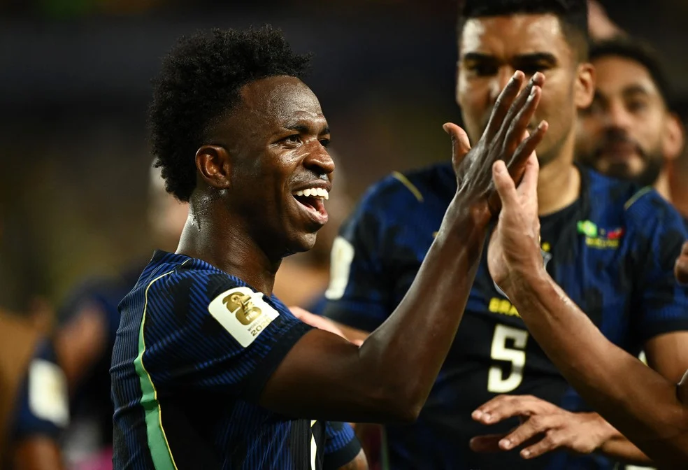 Vini Jr comemorando seu gol na Copa — Vini Jr