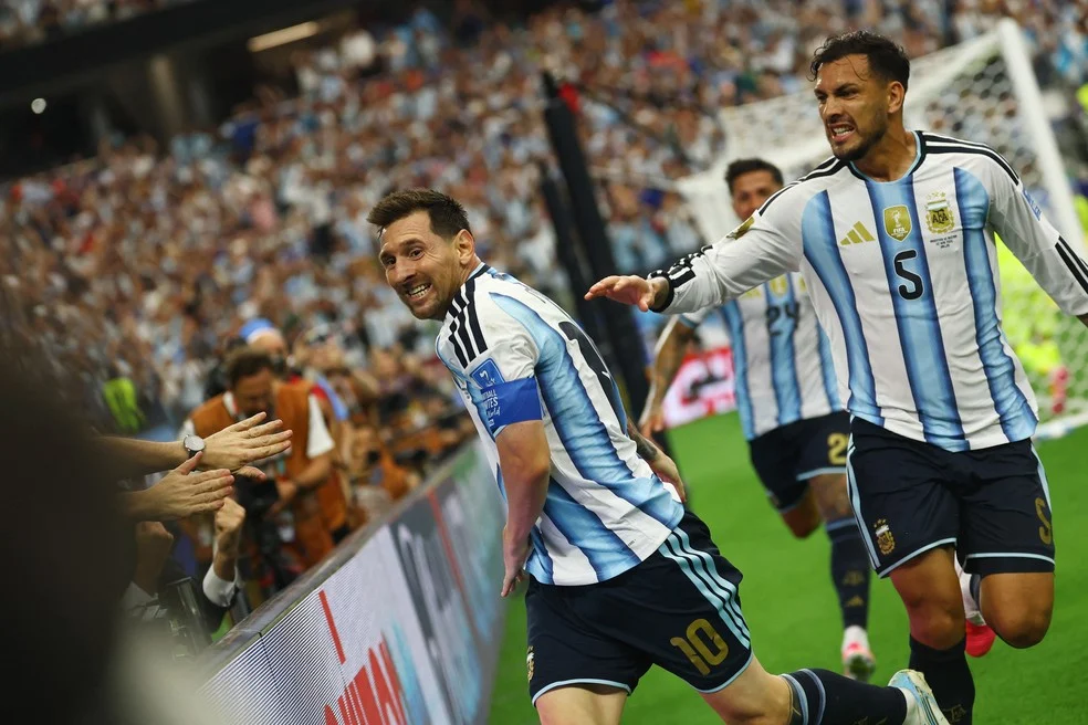 Messi maior artilheiro das Copas comemorando o segundo gol contra a Áustria