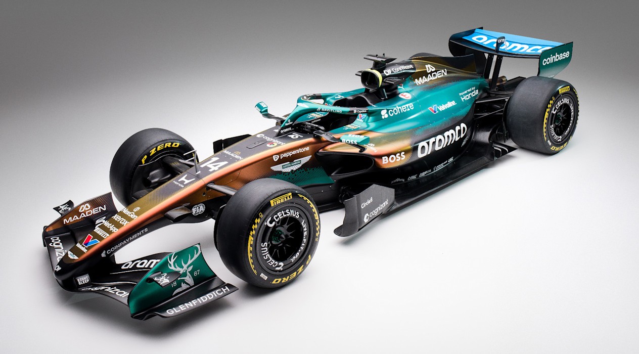 Carro da Aston Martin com pintura iridescente no GP de Mônaco