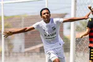 Kayck Pará convocado — meio-campista da base do Ceará