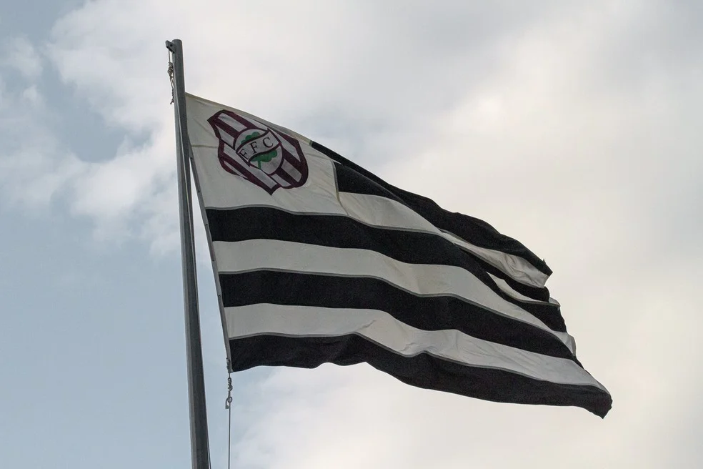 Bandeira do Figueirense — transfer ban do Figueirense