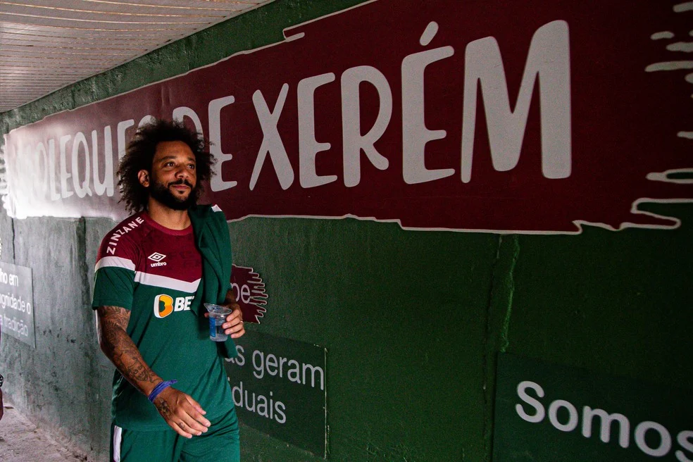 Marcelo anuncia Doze Madrid — lateral do Fluminense