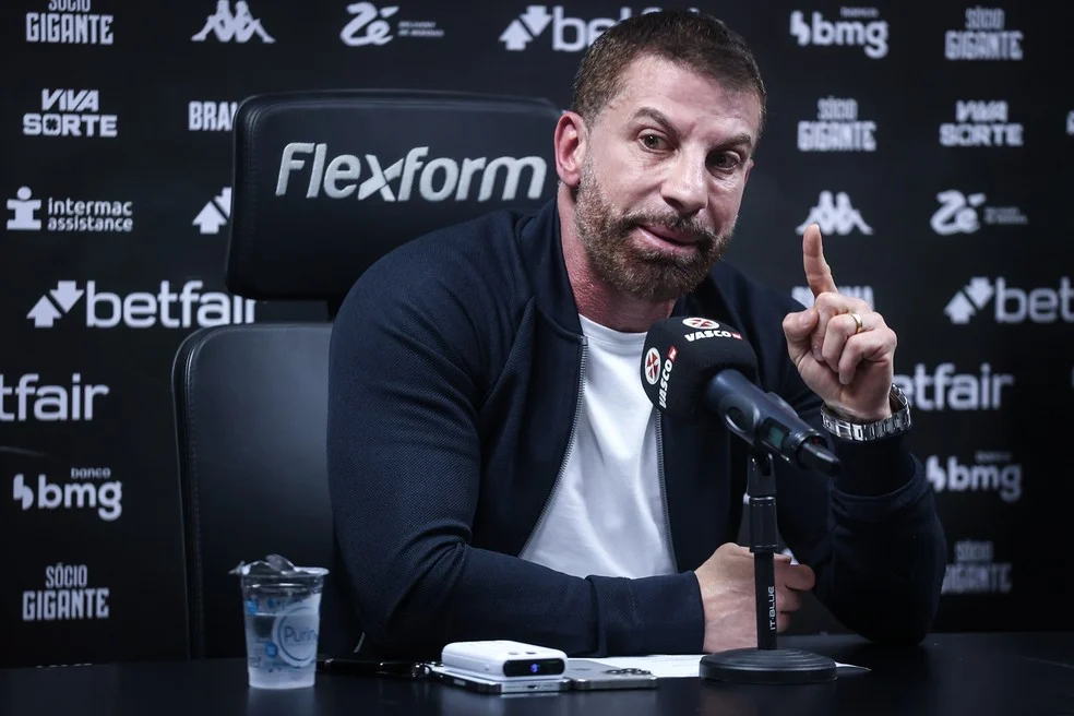 Pedrinho no clube: imagem relacionada à SAF do Vasco
