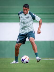 Ralf no Guarani durante treino