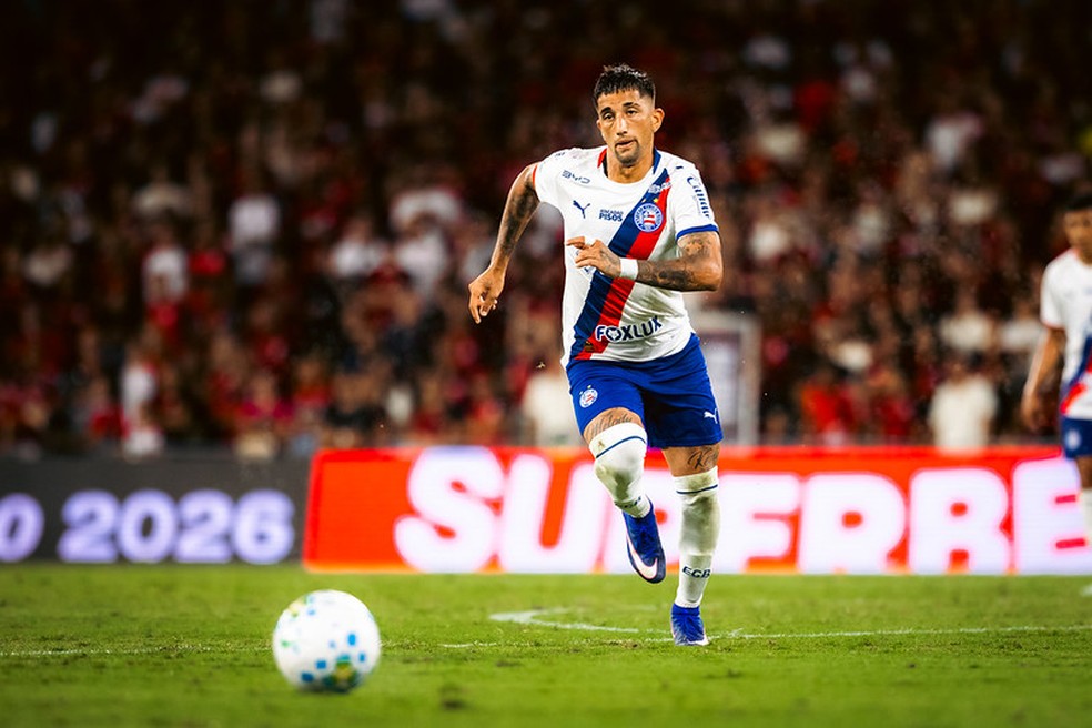 Kike Olivera em ação — jogadores emprestados Grêmio