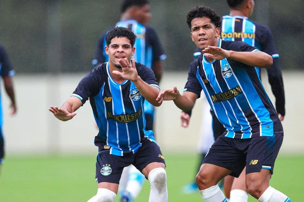 Jogadores do sub-20 em ação — Calendário do Grêmio