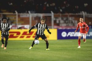 Gustavo Scarpa em ação pelo Atlético-MG
