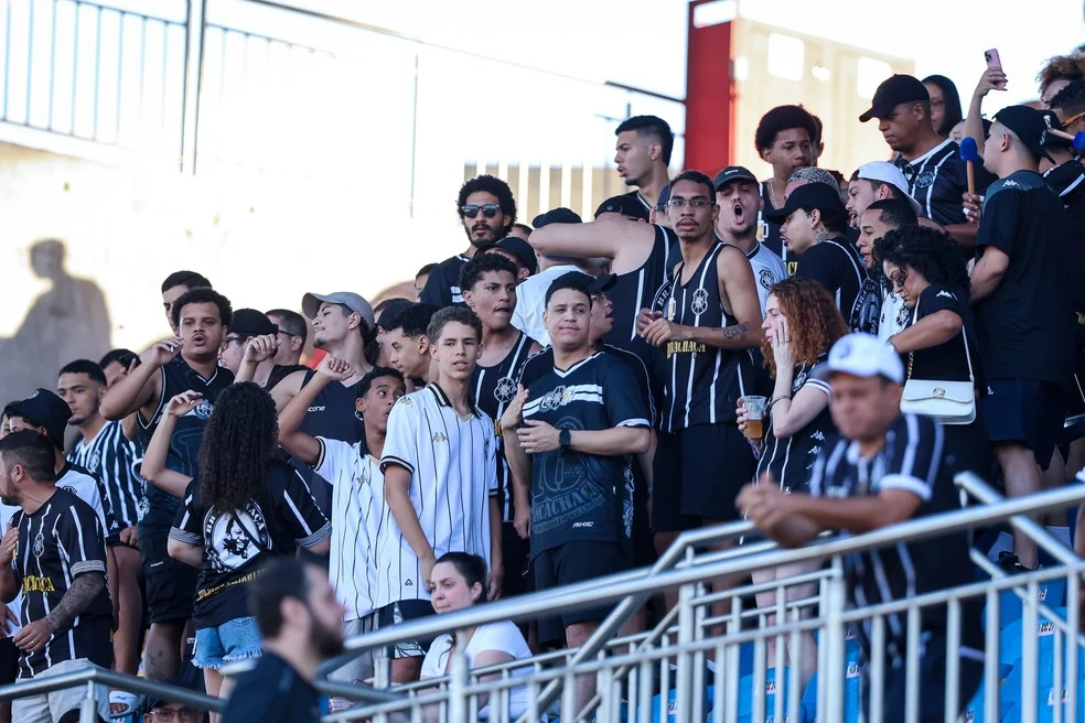 Torcida do Rio Branco-ES no Kleber Andrade | Rio Branco-ES Série D