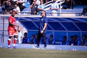 Rogério Micale e Iago Teles: reforço no ataque do Londrina