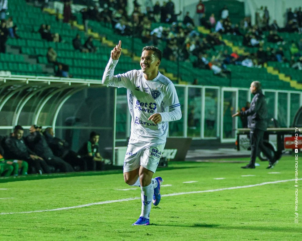Juninho em ação — Paysandu está escalado para a Série C