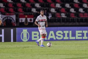 Yuri em estreia na Série B com Botafogo-SP