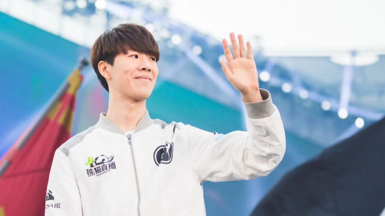 TheShy na iG em ação no top — retorno anunciado