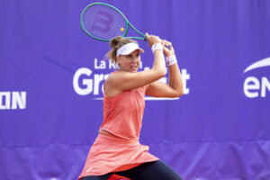 Bia joga WTA 125 em quadra dura em Portugal