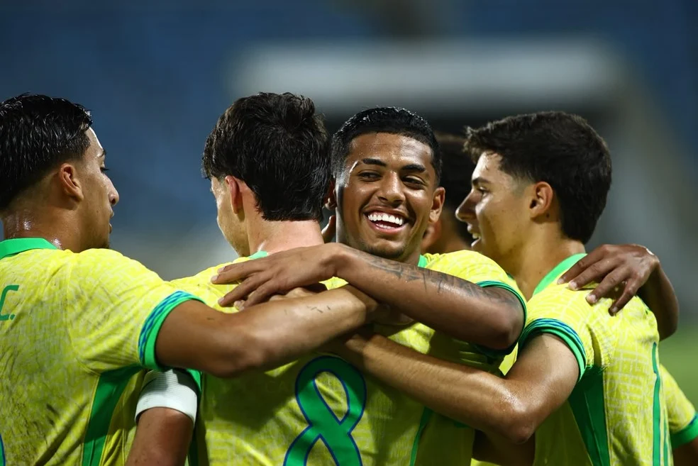 Eduardo Pape comemora gol da Brasil sub-17 na Arena das Dunas