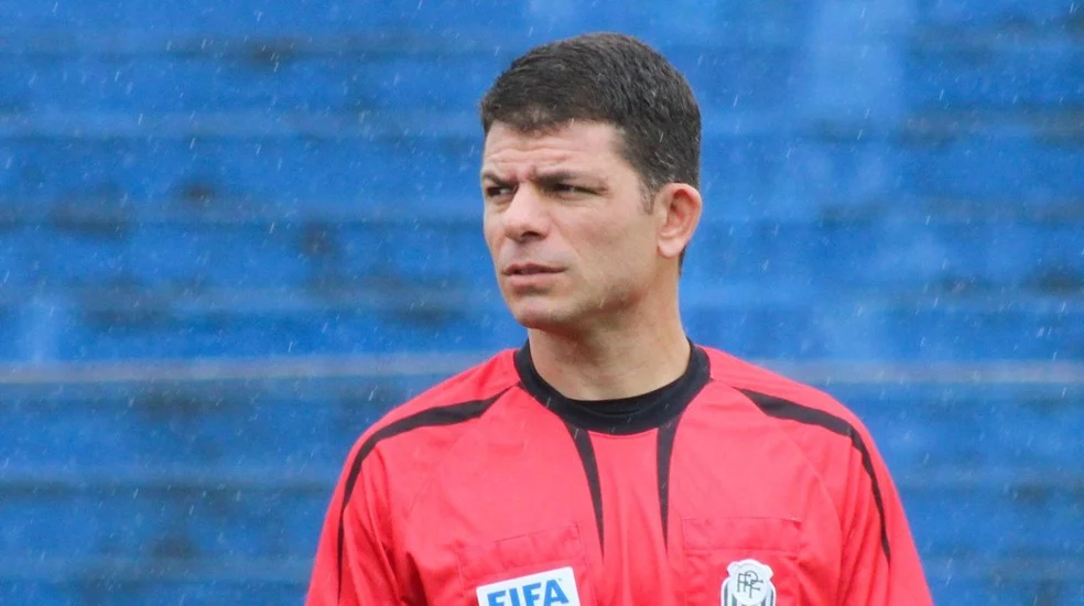 Bruno Boschilia, árbitro assistente