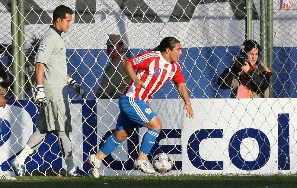 Salvador Cabañas durante a carreira — Salvador Cabañas