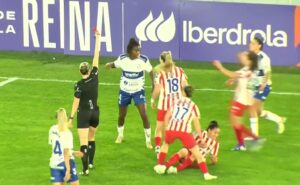 Gio Garbelini em partida pelo Atlético de Madrid