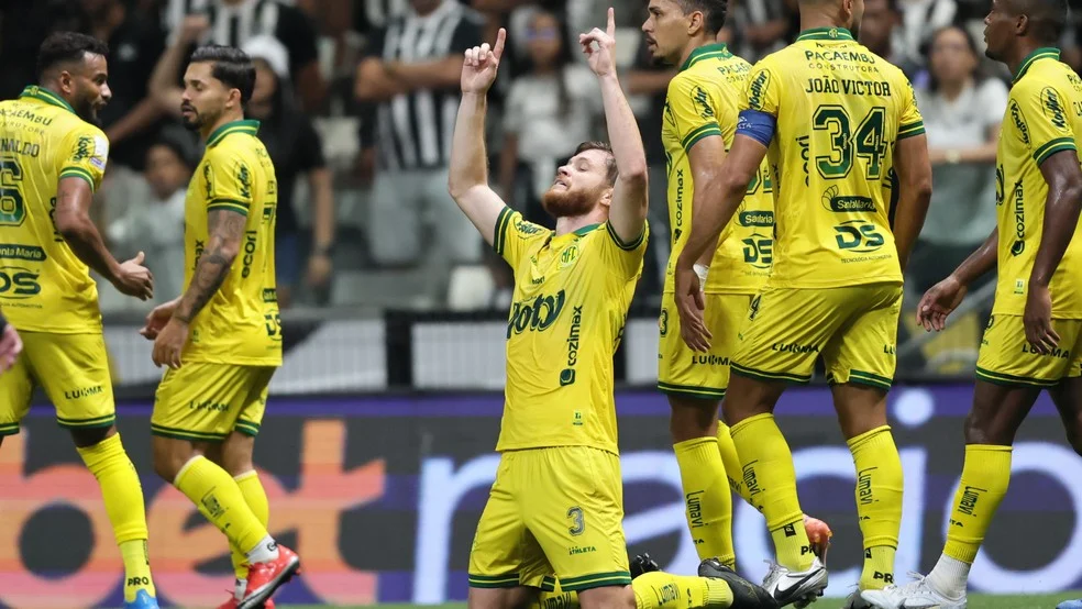 Mirassol volta a jogar no Maião — Mirassol volta a jogar