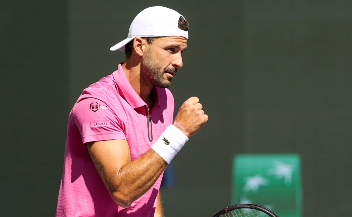 Dimitrov e Kyrgios em quadra de grama