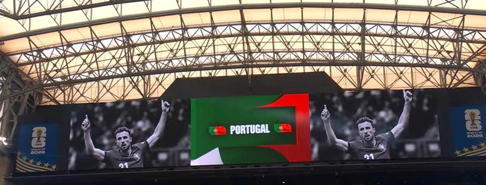 Diogo Jota homenageado em telão na Copa do Mundo