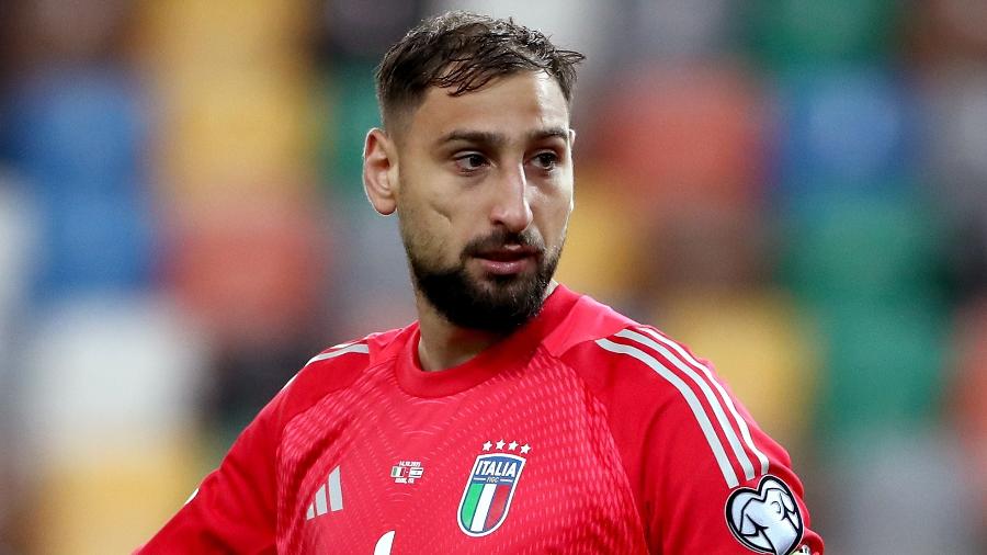 Goleiro Donnarumma durante partida da seleção italiana