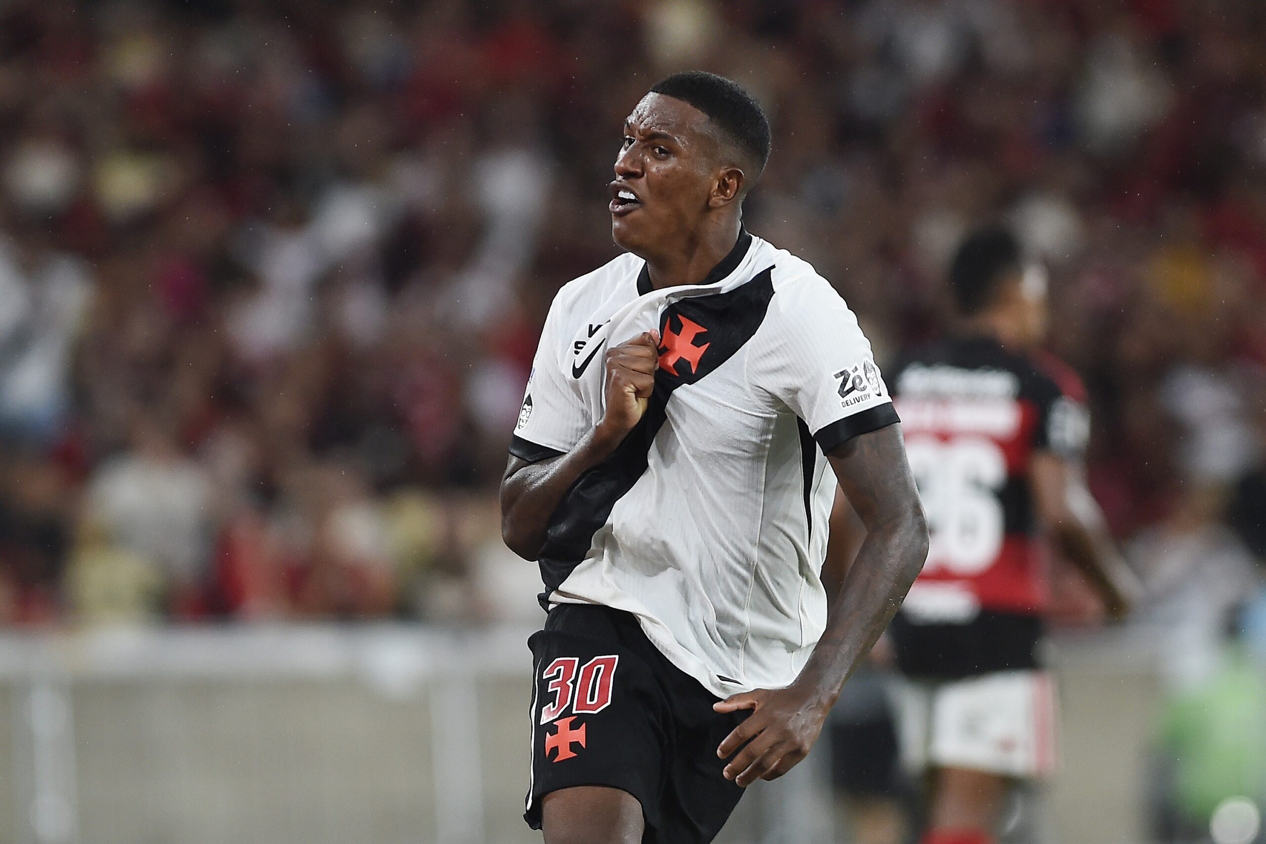 Robert Renan em ação pelo Vasco em campo