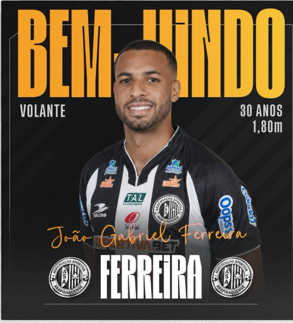 Ferreira em apresentação no ASA — ASA contrata volante