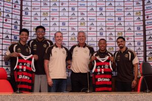 Apresentação de Yago e Didi no Flamengo basquete