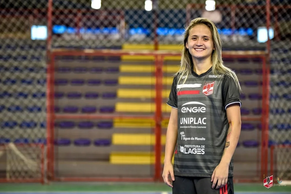 Amandinha recebe título de cidadã catarinense