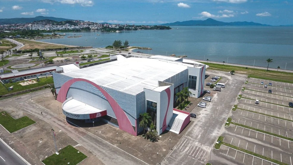 Arena Multiuso de São José — Seleção Brasileira B em amistoso
