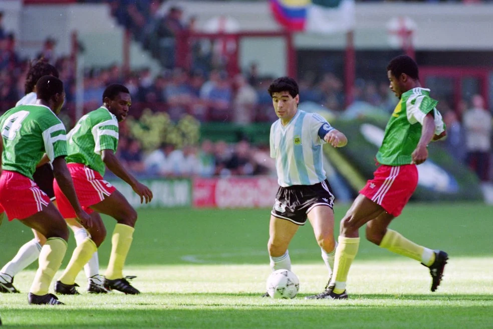 Argentina estreia da Argentina em Copa: Argentina x Camarões (1990)