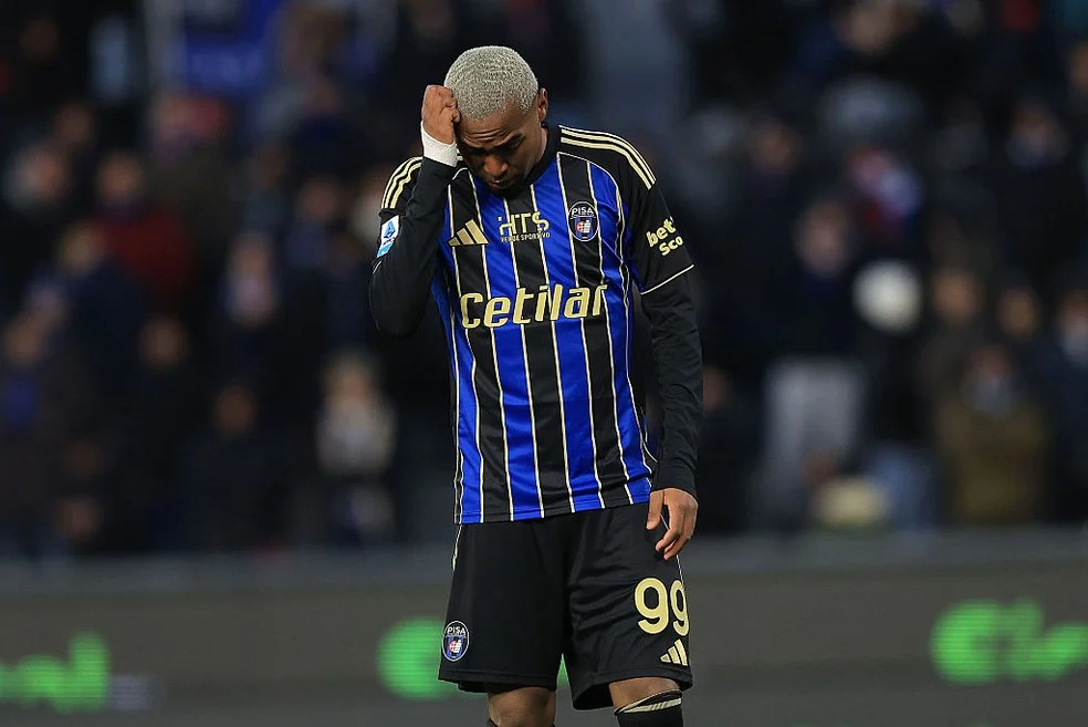 Lorran volta ao Flamengo — Getty Images