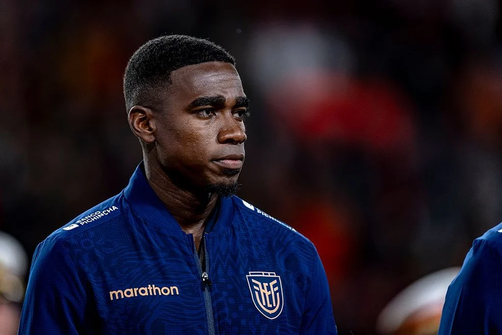 Félix Torres Copa em amistoso do Equador