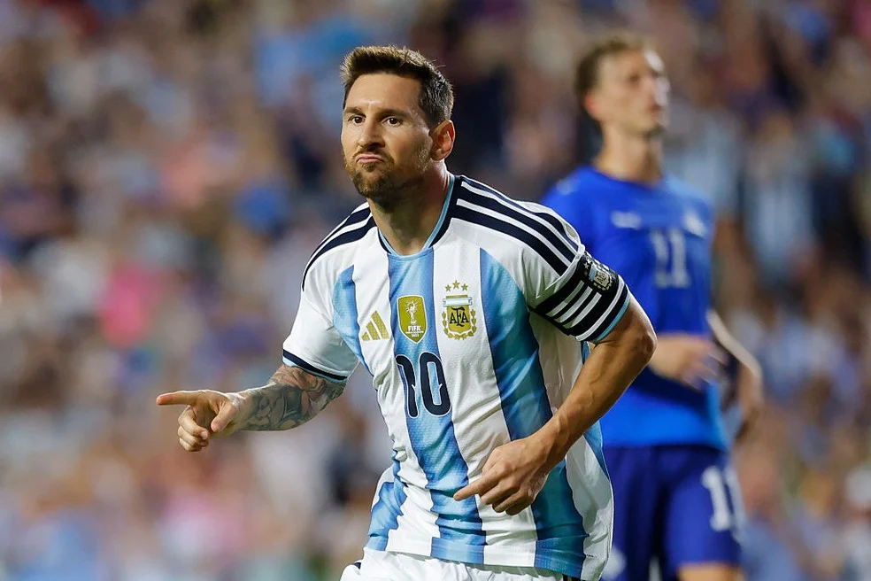 Messi Copa do Mundo comemorando gol contra Islândia