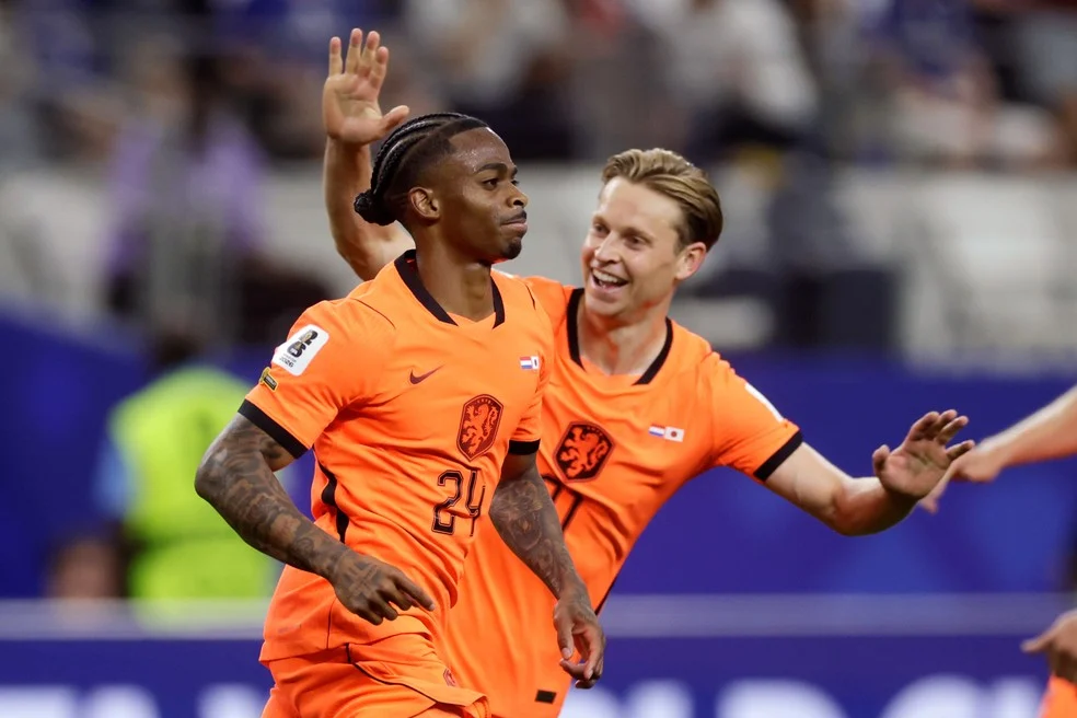 Holanda x Japão — Adversários do Brasil