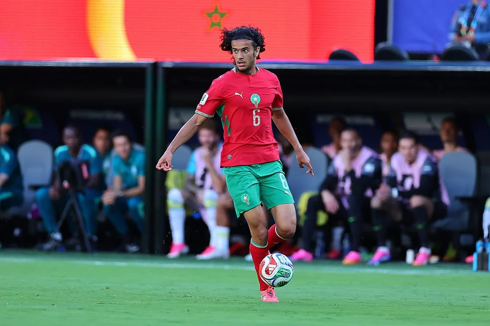 Ayyoub Bouaddi em ação pela seleção de Marrocos