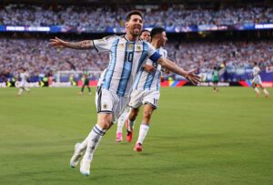 Messi comemora gol — Argentina 2026