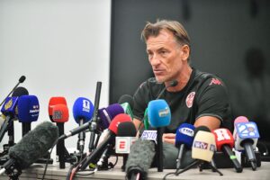 Hervé Renard Tunísia é apresentado na Copa — Azael Rodriguez/FIFA via Getty Images