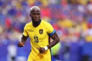 Enner Valencia em ação pelo Ataque do Equador