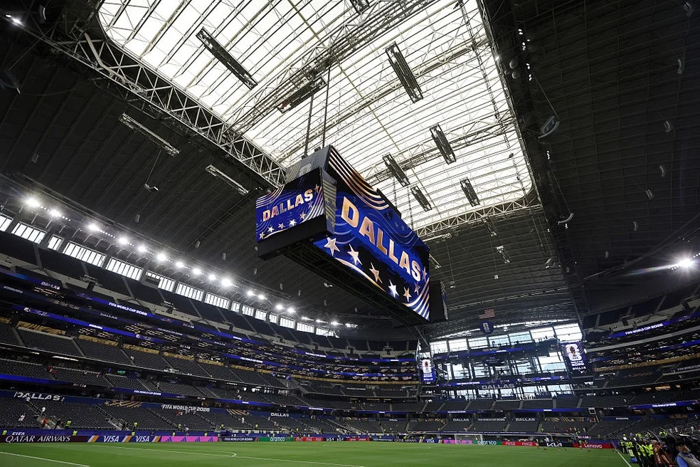 Estádio de Dallas — fachada do estádio durante a Copa do Mundo