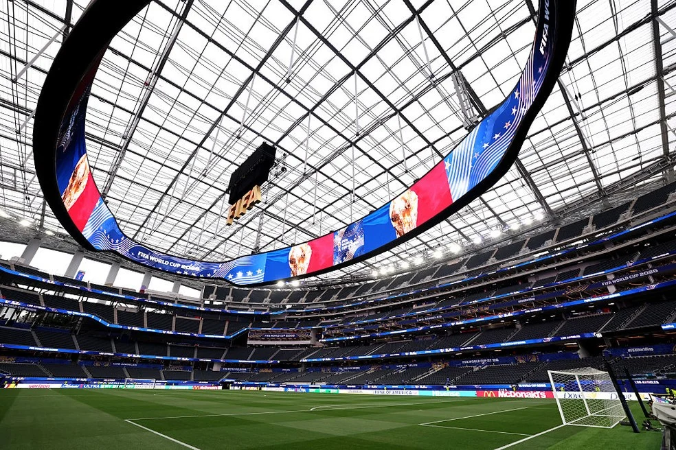 Torcida antes de Turquia x Estados Unidos no Los Angeles Stadium