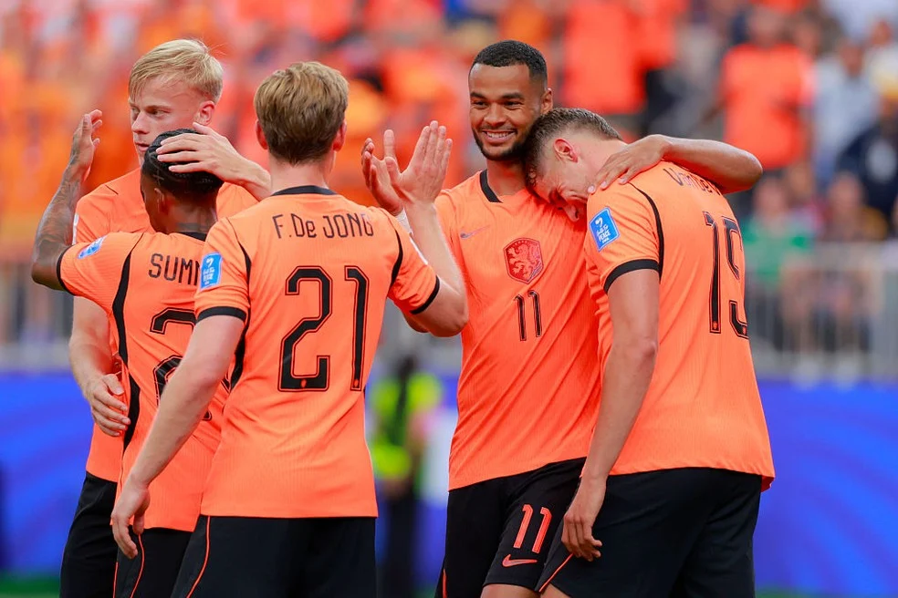 Elenco da Holanda celebra — Copa do Mundo hoje