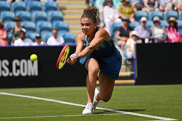 Paolini Eastbourne em quadra